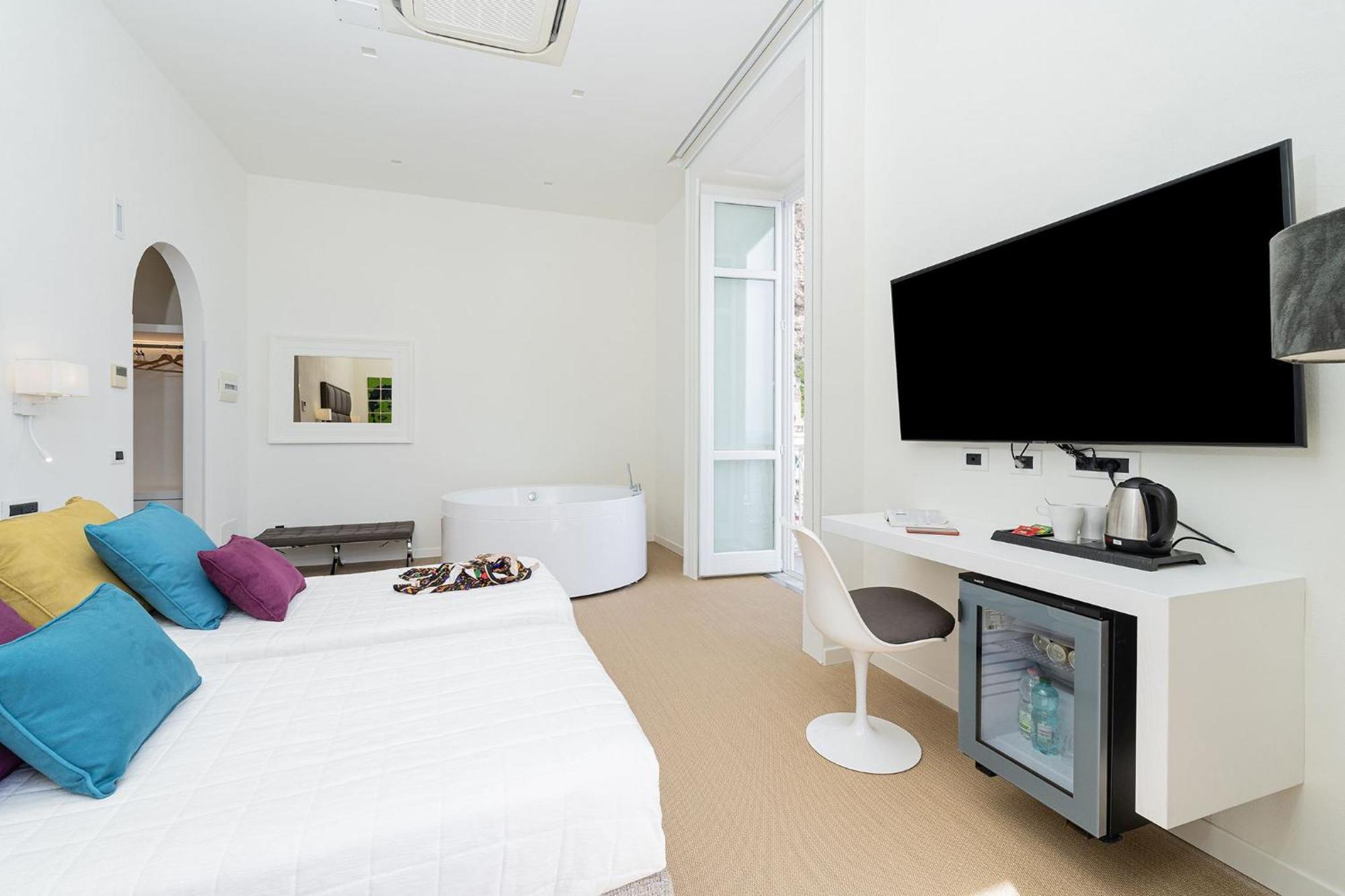 Palazzo Ferraioli - Hotel & Wellness Atrani Bagian luar foto