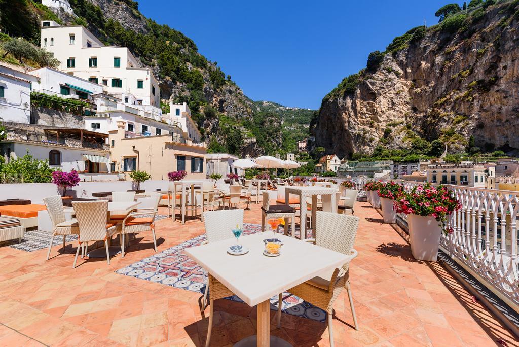 Palazzo Ferraioli - Hotel & Wellness Atrani Bagian luar foto